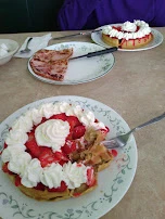Strawberry Pancakes & Waffle